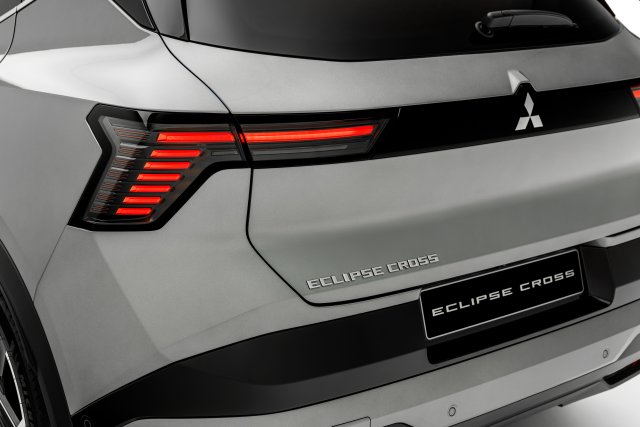 Eclipse Cross BEV
